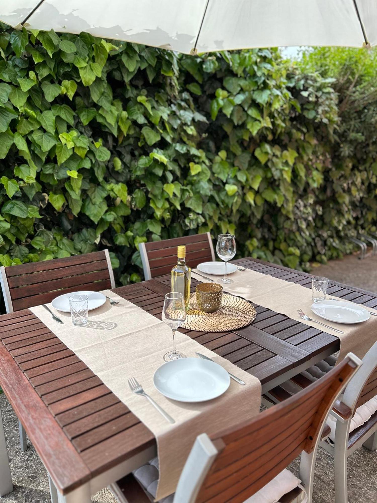 Ivni Apartmani Novigrad Istria Exterior foto