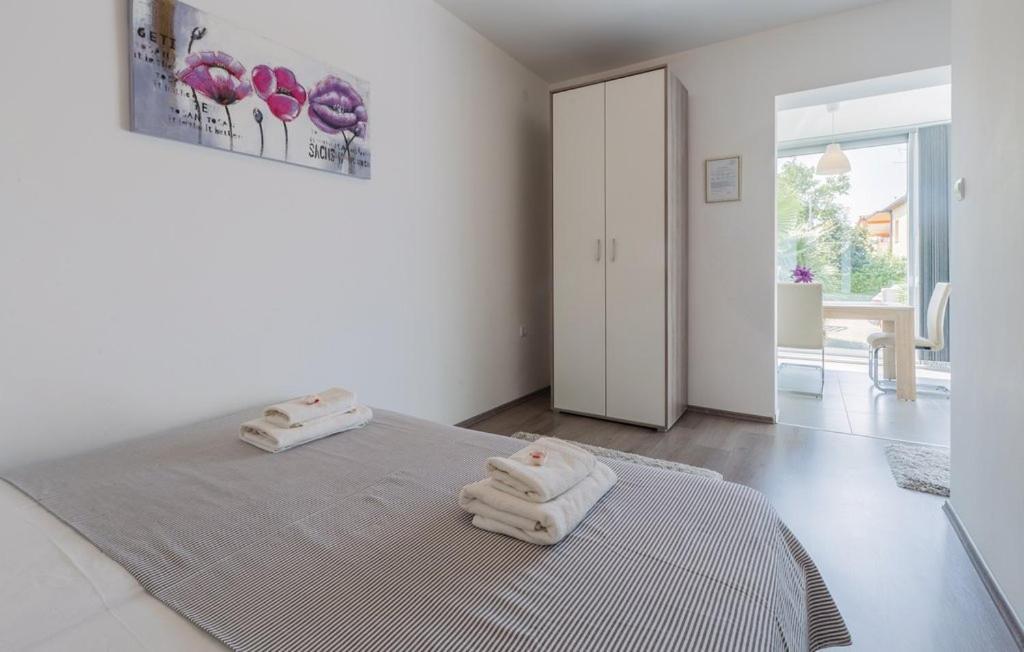 Ivni Apartmani Novigrad Istria Exterior foto